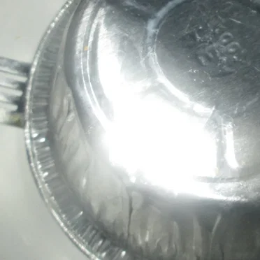 Using a Small Metal Pie Tin as a Radio Antenna