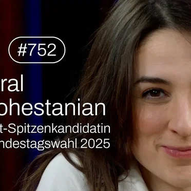 Jung & Naiv #752, „VOLT-Spitzenkandidatin Maral Koohestanian | Bundestagswahl 2025“ by Tilo Jung - album cover