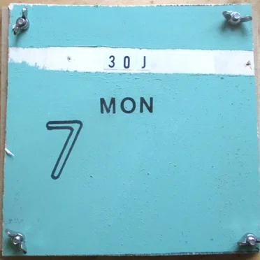 30 J