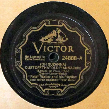(Oh Suzanna) Dust Off That Old Pianna / I Ain't Got Nobody