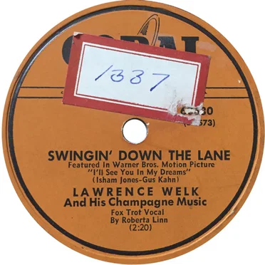 Swingin’ Down the Lane / You’re Somebody Else’s Sweetheart