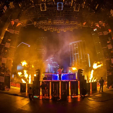 Live @ Ultra Music Festival (2013) by Kaskade - album cover