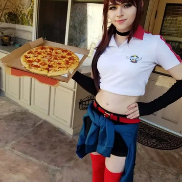 Show Me Your Pizza by Tailed Feature - album cover