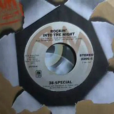 Rockin’ Into the Night / Robin Hood