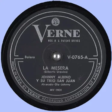 La mesera / Borracho no vale by Johnny Albino y su Trío San Juan - album cover