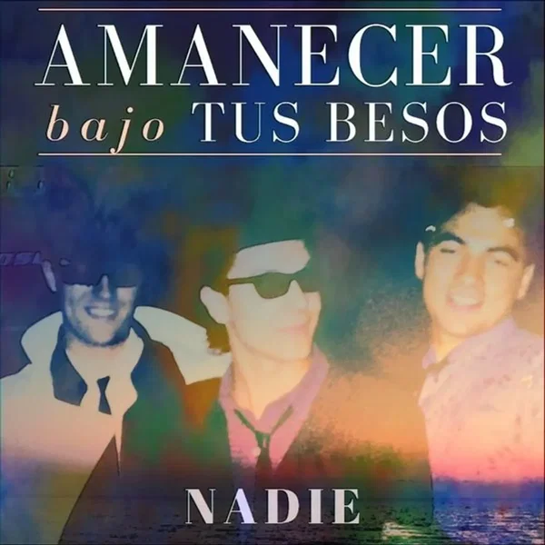 Amanecer bajo tus besos