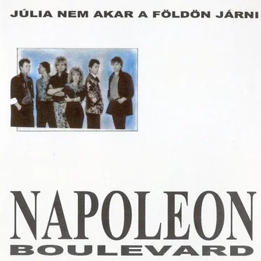 Júlia nem akar a földön járni