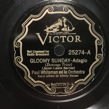 Gloomy Sunday / A Waltz Was Born in Vienna