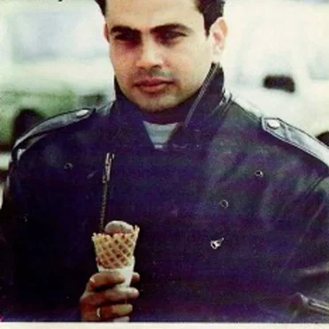 Ice Cream In Glym أيس كريم في جليم