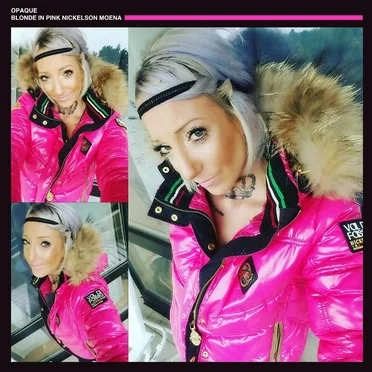 Blonde in Pink Nickelson Moena