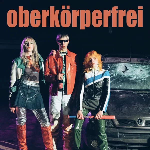 oberkörperfrei