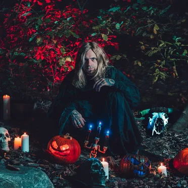 HALLOWEEN GRAVEDIGGER