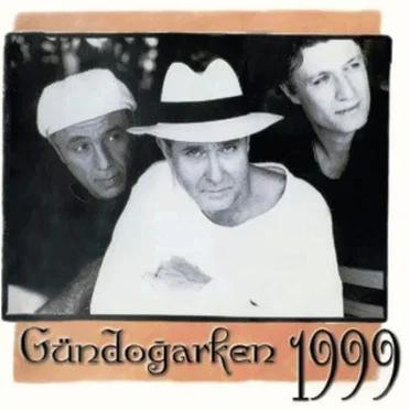 Grup Gündoğarken