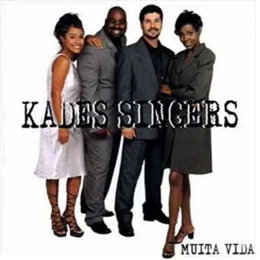 Muita Vida by Kades Singer - album cover