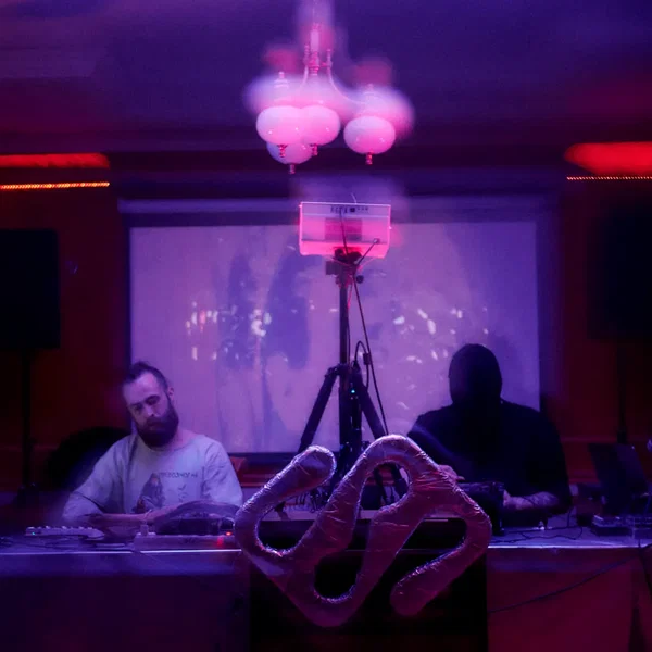- i_n_t_e_r_f_e_r_e_n_c_e live set 11.2025