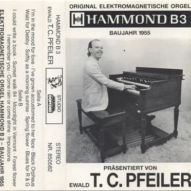Original Elektromagnetische Orgel Hammond B3 Baujahr 1955 präsentiert von Ewald T. C. Pfeiler