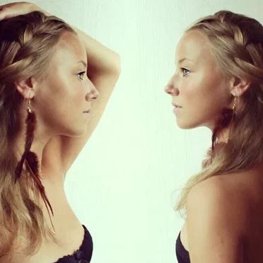 I Will Wait (Unlike Pluto remix) by Kim Kihlström - album cover