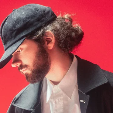 2023-08-05: France Inter, “Le Rouge Mix de Madeon pour France Inter” by Madeon - album cover