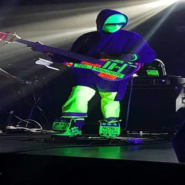 D's & P's - microtonal