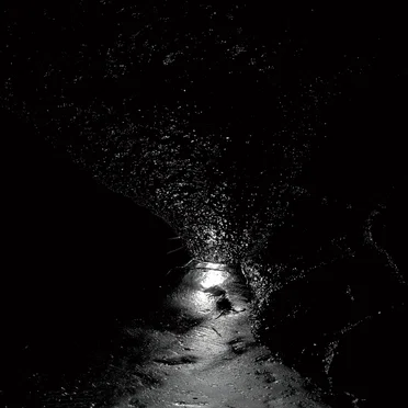 Implodendo in una accecante oscurità Pt. 1