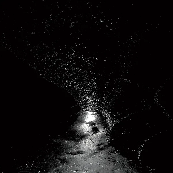 Implodendo in una accecante oscurità Pt. 1