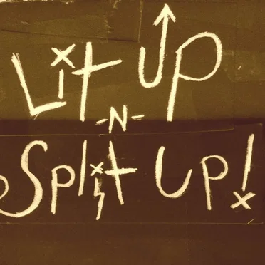 ¡Lit Up -N- Split Up!