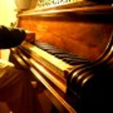 Piano improvisation 20.12.2010 (7381)