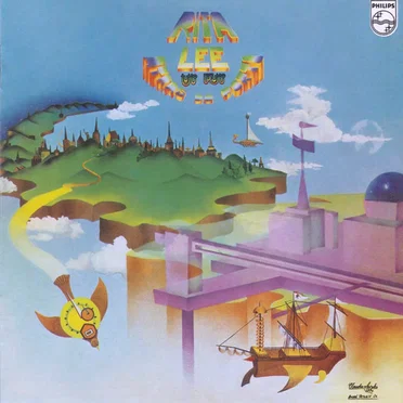 Atrás do porto tem uma cidade