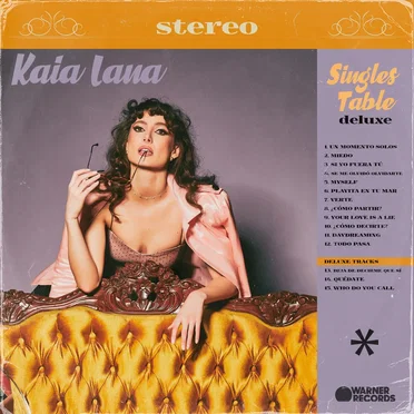 Singles Table (Deluxe)
