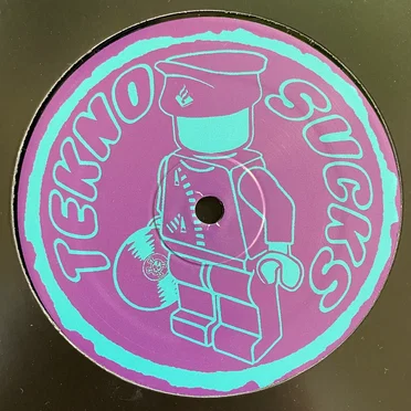 Tekno Sucks 100% DJ Y