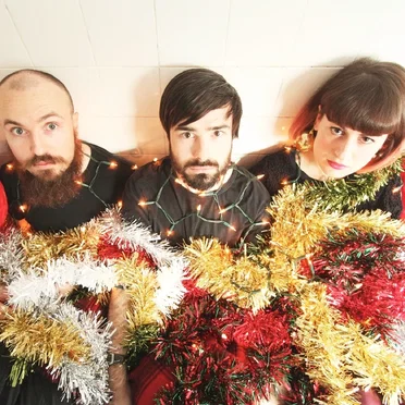 This Mistletoe Is Mine (Ring‐a‐ding‐a‐ding)