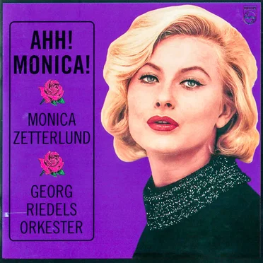 Ahh! Monica!