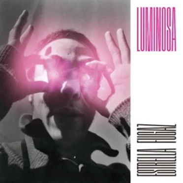 Luminosa by Estrella fugaz - album cover
