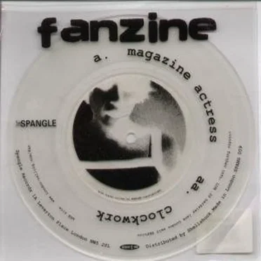 Magazine Actress / Clockwork by Fanzine - album cover