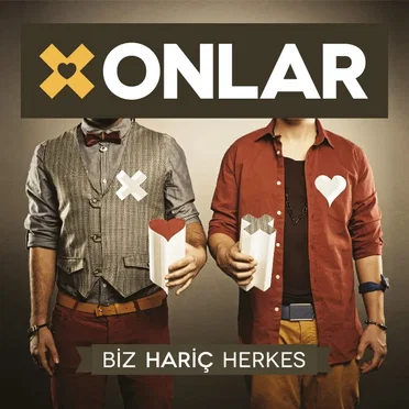 Biz Hariç Herkes by Onlar - album cover