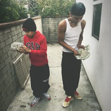13 started getting Pow by 2kmanos - album cover