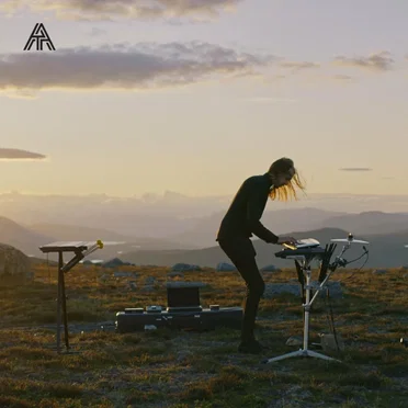 Mountain Live