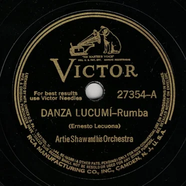 Danza Lucumí / Chantez Les Bas