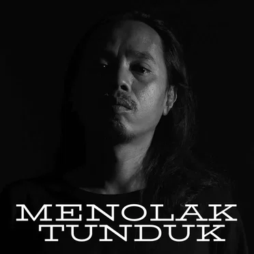Menolak Tunduk by Wukir Suryadi - album cover