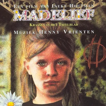 Madelief - krassen in het tafelblad