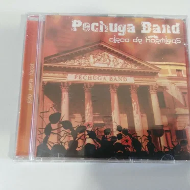 Circo de Hormigas by Pechuga Band - album cover