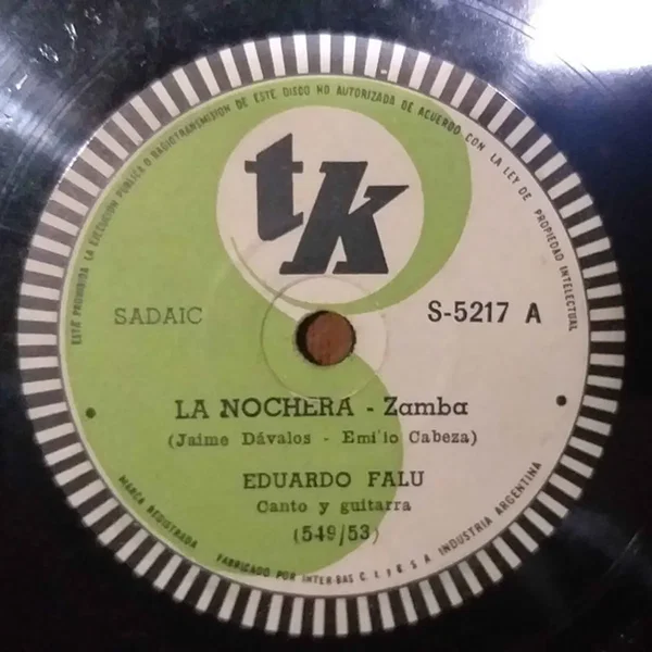 La nochera / El algarrobo