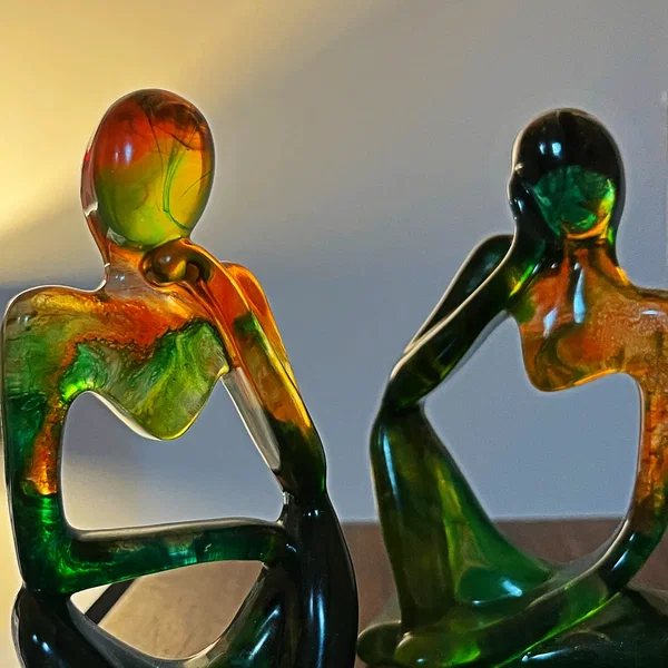 PLASTIC PEOPLE (uNIQUE TECh)
