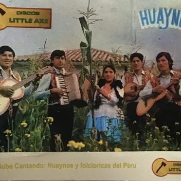Lejos nube cantando: Huyanos y folcloricas del Péru by Various Artists - album cover