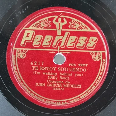 Te estoy siguiendo / Molino rojo by Orquesta de Juán García Medeles - album cover