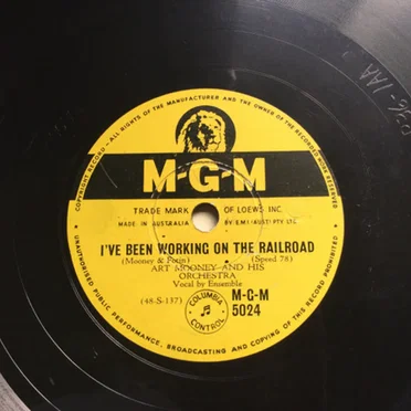 M-I-S-S-I-S-S-I-P-P-I / I've Been Working on the Railroad