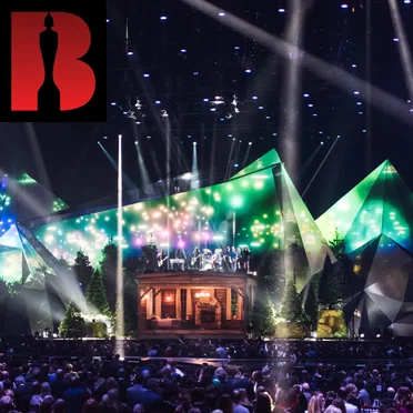 The Sky Is a Neighborhood (live at the BRITs)