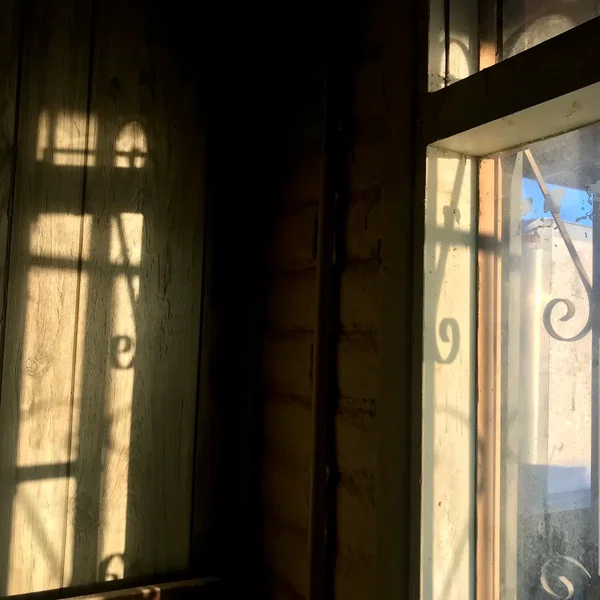 This Fading Light