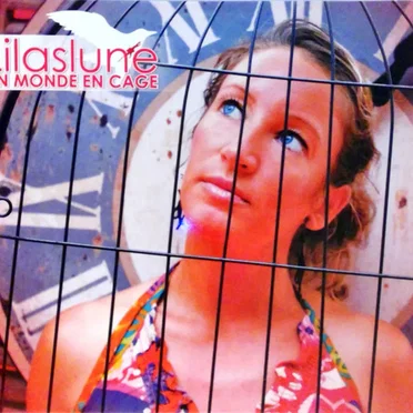 Un monde en cage by Lilaslune - album cover