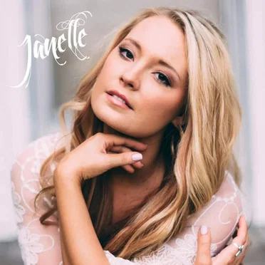 Janelle Arthur